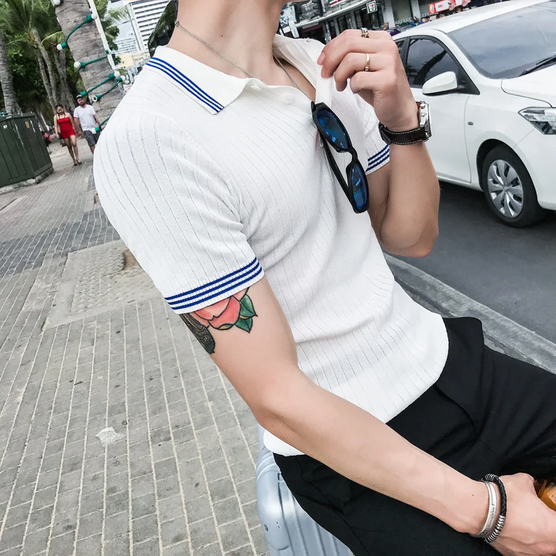 Мужская трикотажная рубашка поло приталенная с отложным воротником и короткими