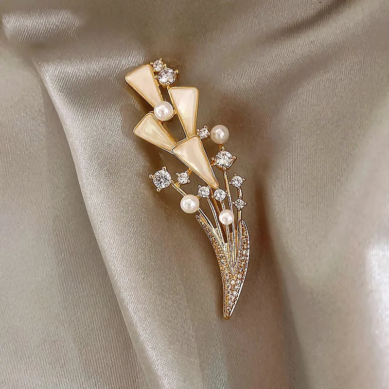

Delicate wheat spike brooch high-grade women's brooch personality accessories fixed clothes go with the atmosphere