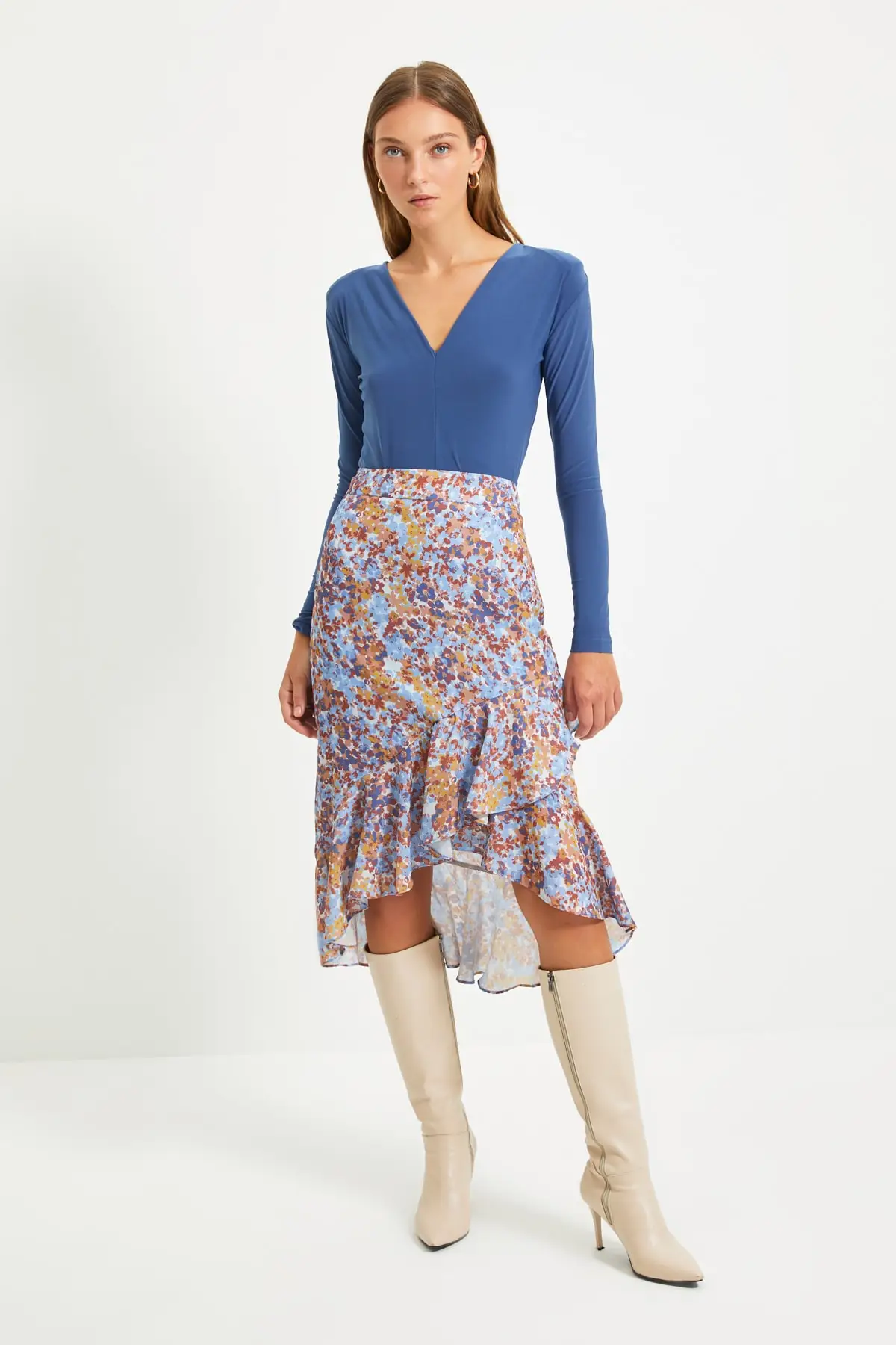 

Женская Асимметричная юбка миди разных цветов