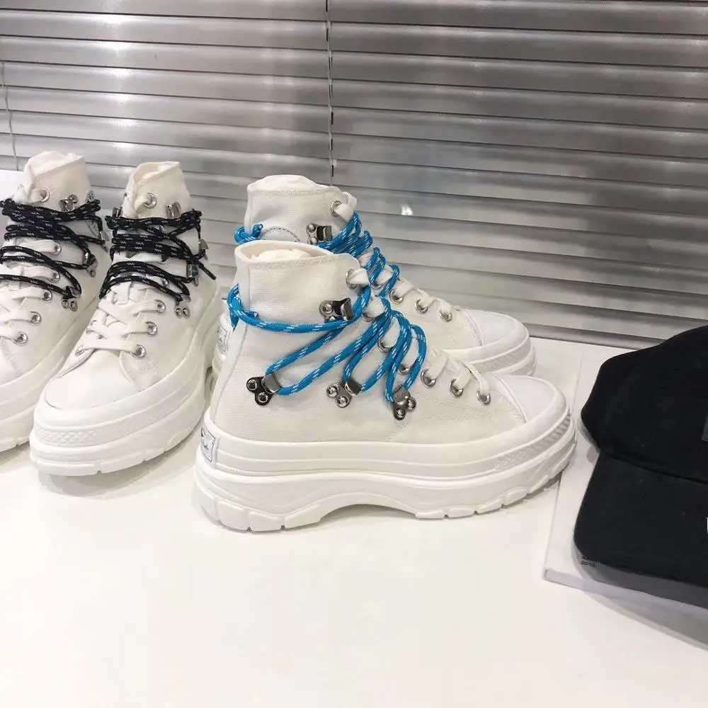 Модная дизайнерская обувь для влюбленных двухцветная на шнурках повседневные