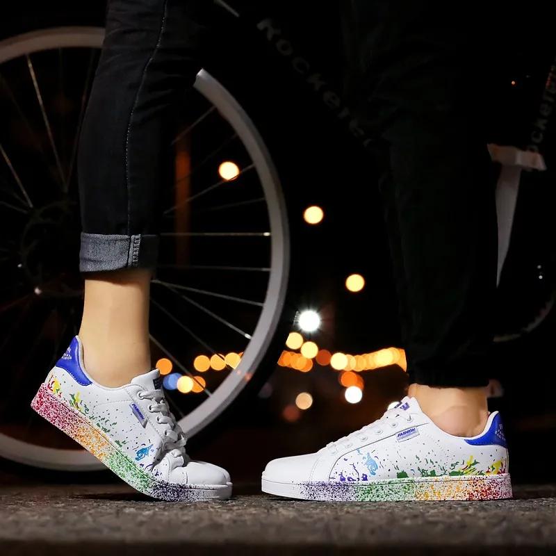 Fashion Printing Low White Shoes Men Women Casual Men's Shoes Flats Unisex Shoes Classic Canvas Skateboard Sneakers Men 2022
