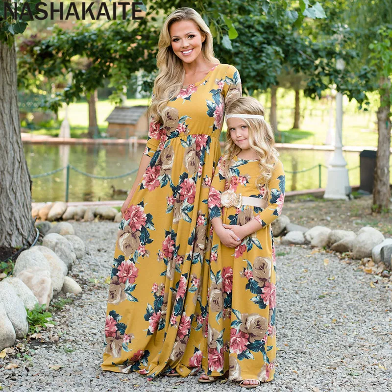 NASHAKAITE/платье для мамы и дочки с желтым принтом; сезон осень-зима; коллекция года; три четверти; одежда «Мама и я»; одежда для всей семьи