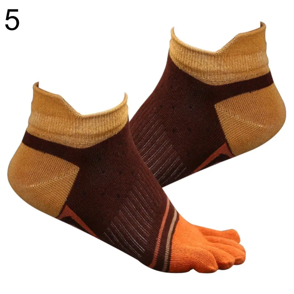 

80% 2021 Hot Sell Fashion Men Soft Breathable Cotton Five Toe Socks Casual Sport Running Socks