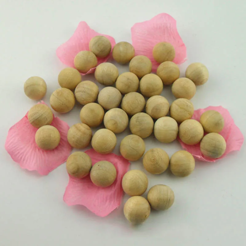 

20Pcs Bug Repellent Protable Non-toxic Camphor wood Ball Pest Control Deodorization Dryer Clothes Supplies Wardrobe Tools