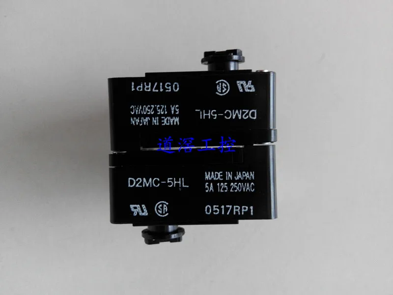 

Light Torque Micro Switch D2MC-5FL