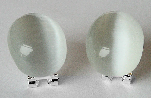 

noble 925 Silver 18mm white opal Stud Earrings