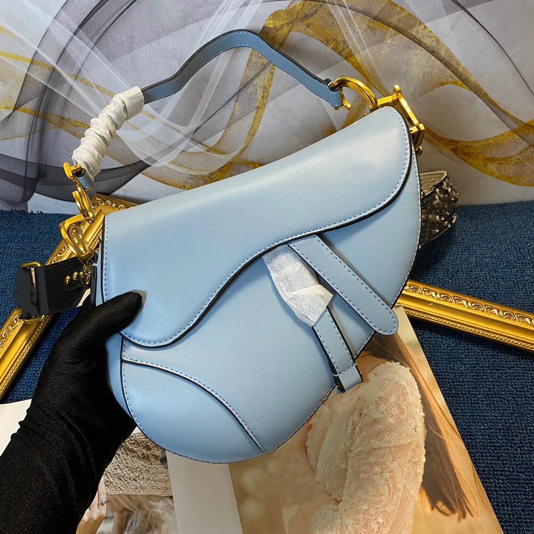 

2021 New Fashion Saddle Women Bag One Shoulder Handle Trend Casual Hasp Zipper PU Material Polyester Inside Lock Ornament Bag
