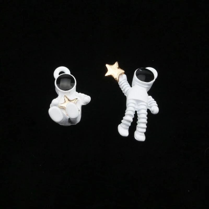 

10pcs Creative Star Three-Dimensional White Astronaut Fashion Charms DIY Making Earrings Necklace Jewelry Accessories