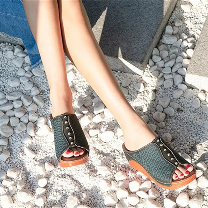 Large Size Women Sandals Wedge Heel Shoes Women Beach Sandal Casuales Slippers Women Summer Platform Shoes Fashion Slippers