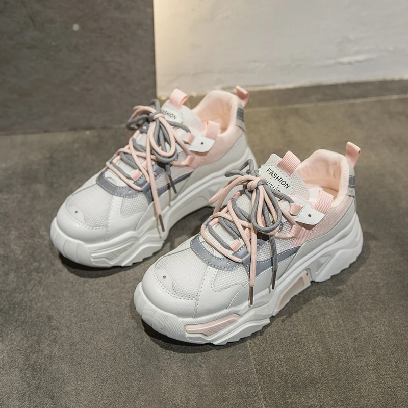 

Spring and summer 2021 South Korean fashion shoes net red breathable color matching thick soled leisure sports shoes