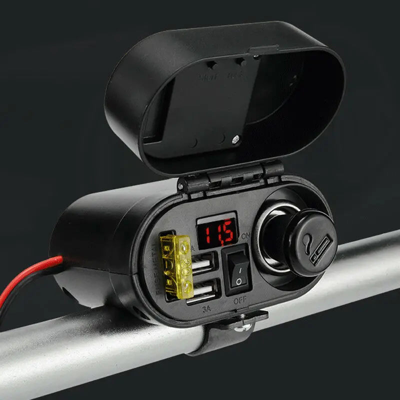 Мотоциклетное зарядное устройство с двумя USB-портами и прикуривателем |