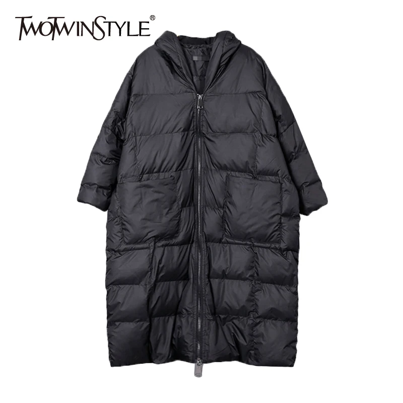 

Женское хлопковое пальто TWOTWINSTYLE, черное повседневное пальто на молнии с капюшоном и длинными рукавами, модная одежда