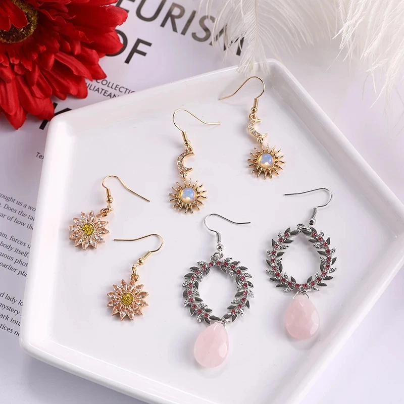 

Makersland Retro Hollow Drop Earrings For Women Flower Earring Women's Accessories Vintage Fashion Jewelry Trend Wholesale 2021