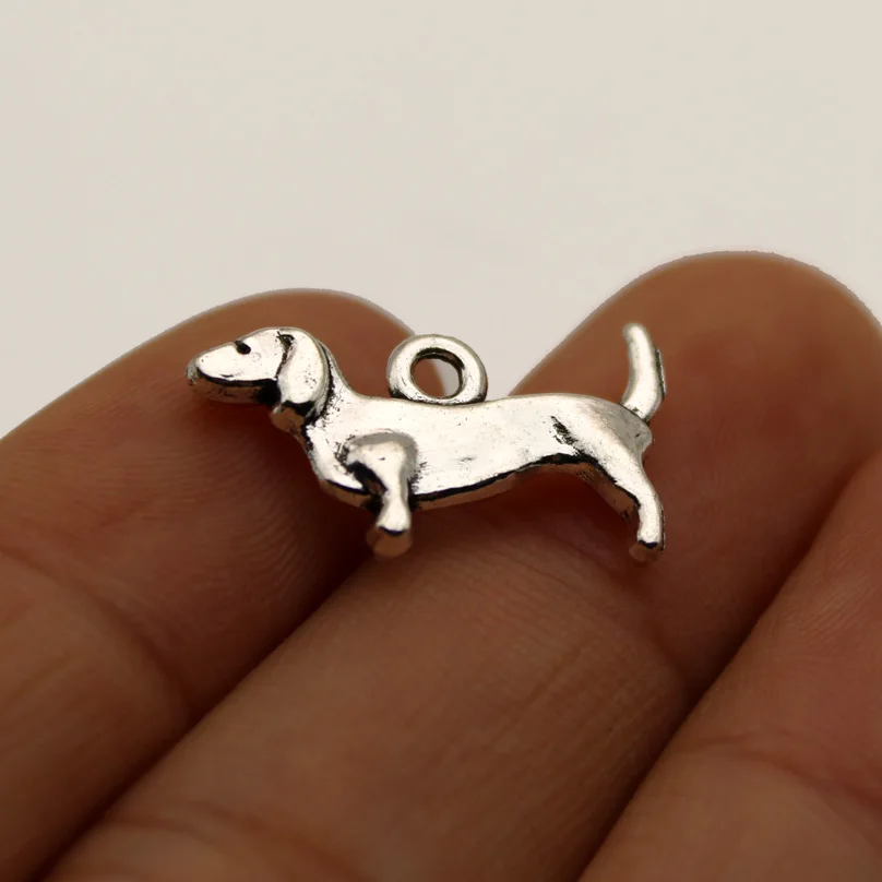 20 шт. посеребренные подвески в виде собаки 10 х18 мм |
