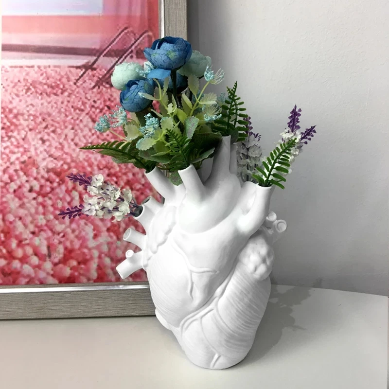 

Anatomical Heart Shape Flower Vase Nordic Style Flower Pot Dried Vases Sculpture Desktop Plant Pot for Home Decor Ornament Gifts