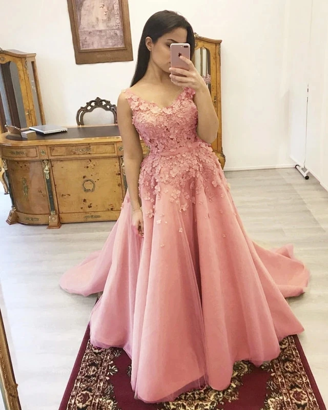 

Flowers Appliques 2021 Prom Dresses A Line Scoop Neckline V Back Formal Evening Party Gown Dress Robe De Soiree