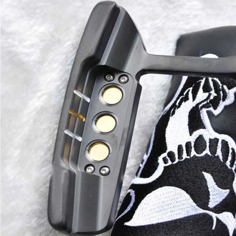 Для мужчин гольф клуба черного цвета с золотой отделкой и принтом череп голова 2