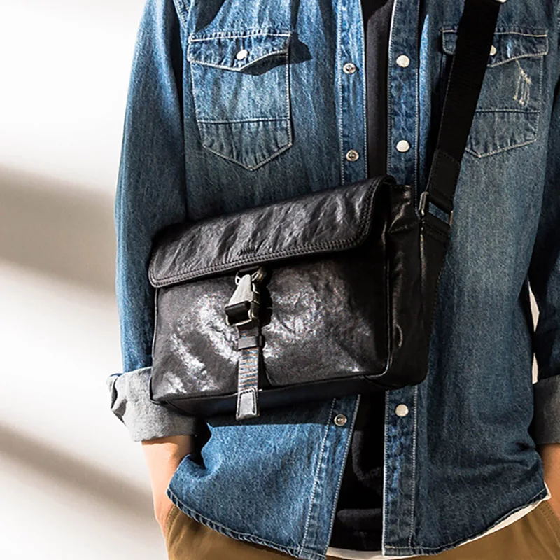Trendy leather shoulder bag, male planted leather messenger bag, fashionable casual messenger bag