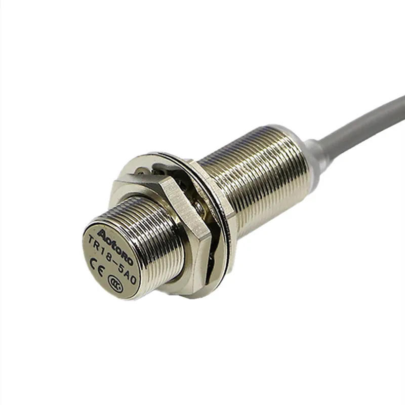 Небольшой датчик TR18-5DP PNP без индуктивного бесконтактного переключателя M18
