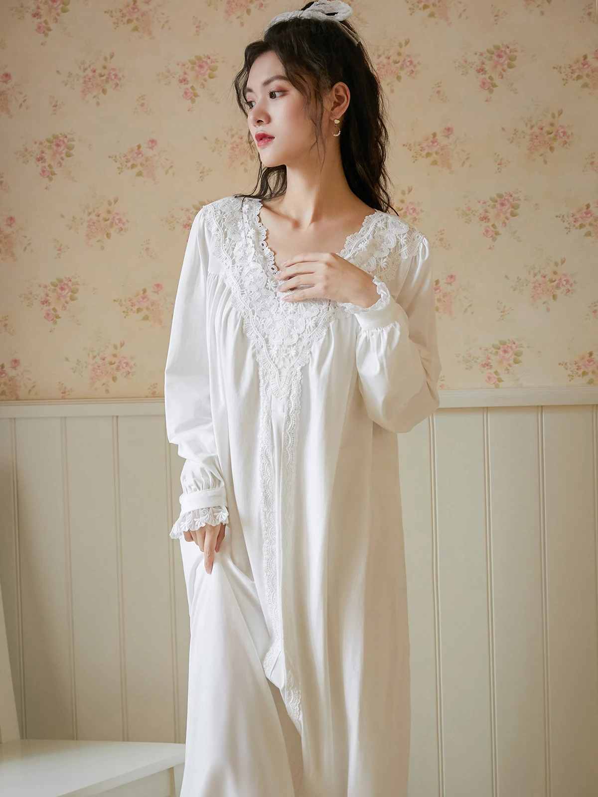 

Women Night Dress Spring Summer 2022 Loose V-Neck Patchwork Ruffles Sleeve Vintage Pajamas Nightgowns Princess Home Service