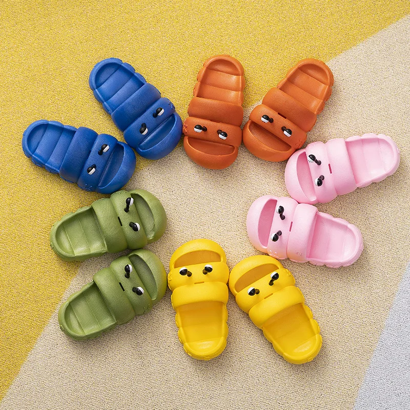 

Животных для маленьких мальчиков и девочек, стильная футболка с изображением персонажей видеоигр пляжные шлепанцы на нескользящей подошве...