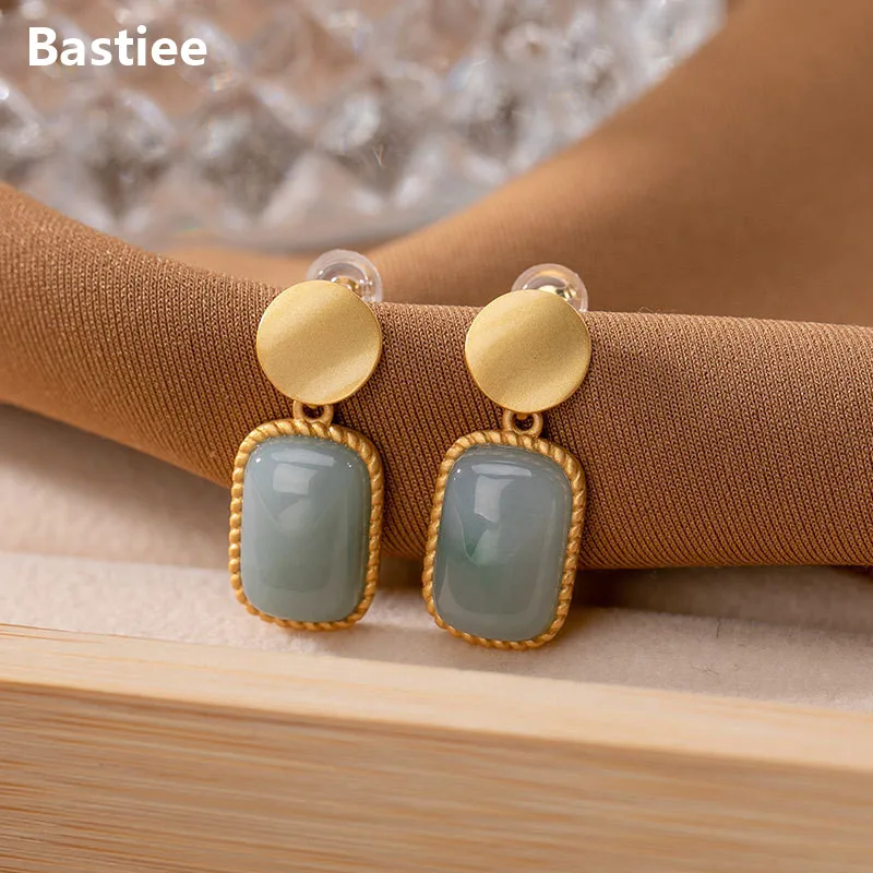 

Bastiee 925 Sterling Silver Earrings For Women Office Lady Drop Dangle Earings Fashion Jewelry 2021 Gold Plated Jade