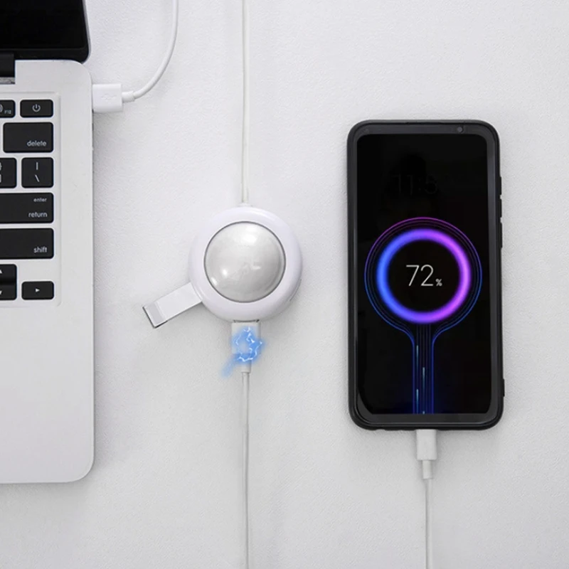 

Lunar Lamp USB Splitter Type-C Docking Station Multi-Function HUB Hub