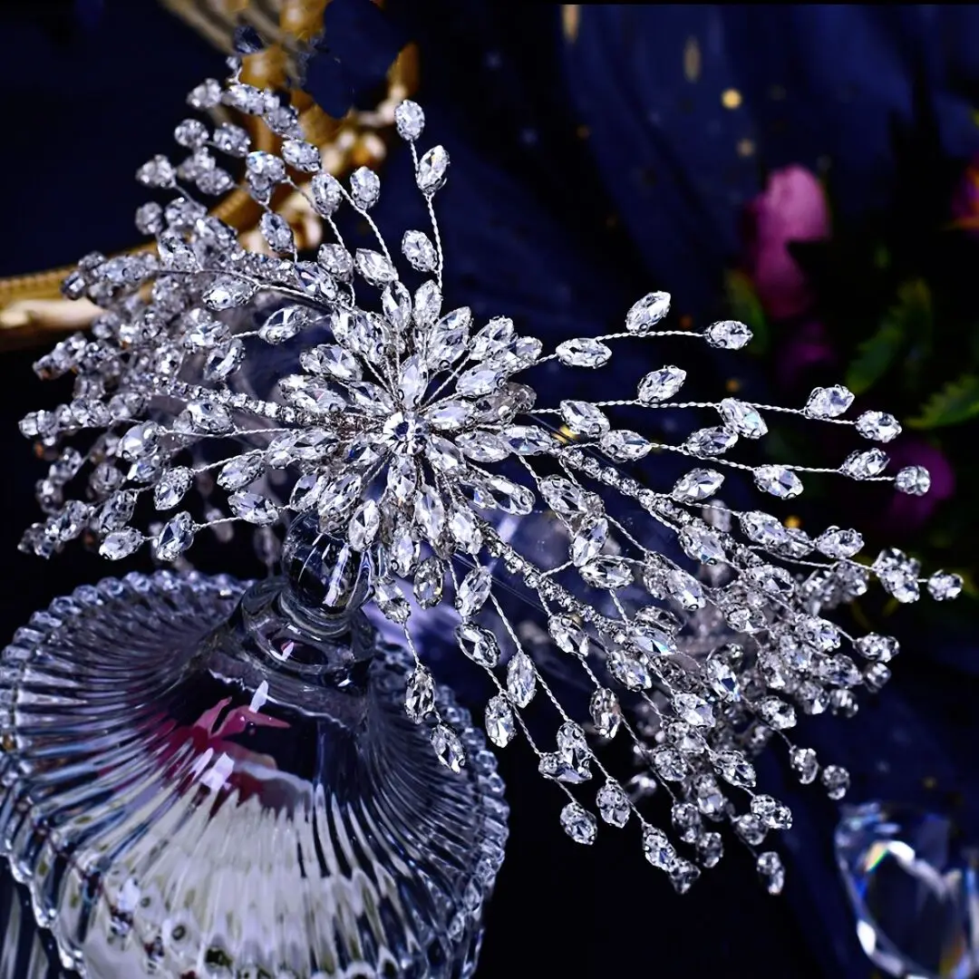 

Детский обруч для волос с цветами, украшение для волос с кристаллами, в форме ветки, с жемчугом, для принцесс, на день рождения