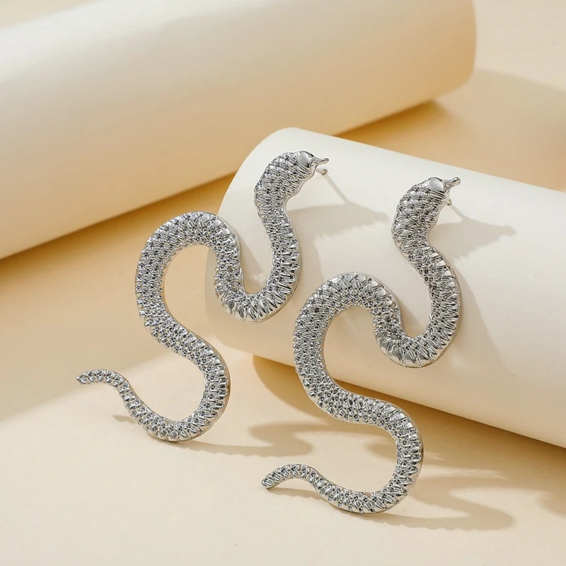

Fashion Punk Long Snake Earrings Gold Color Personality Stud Earrings For Women Vintage Animal Earring Female Jewelry Gift