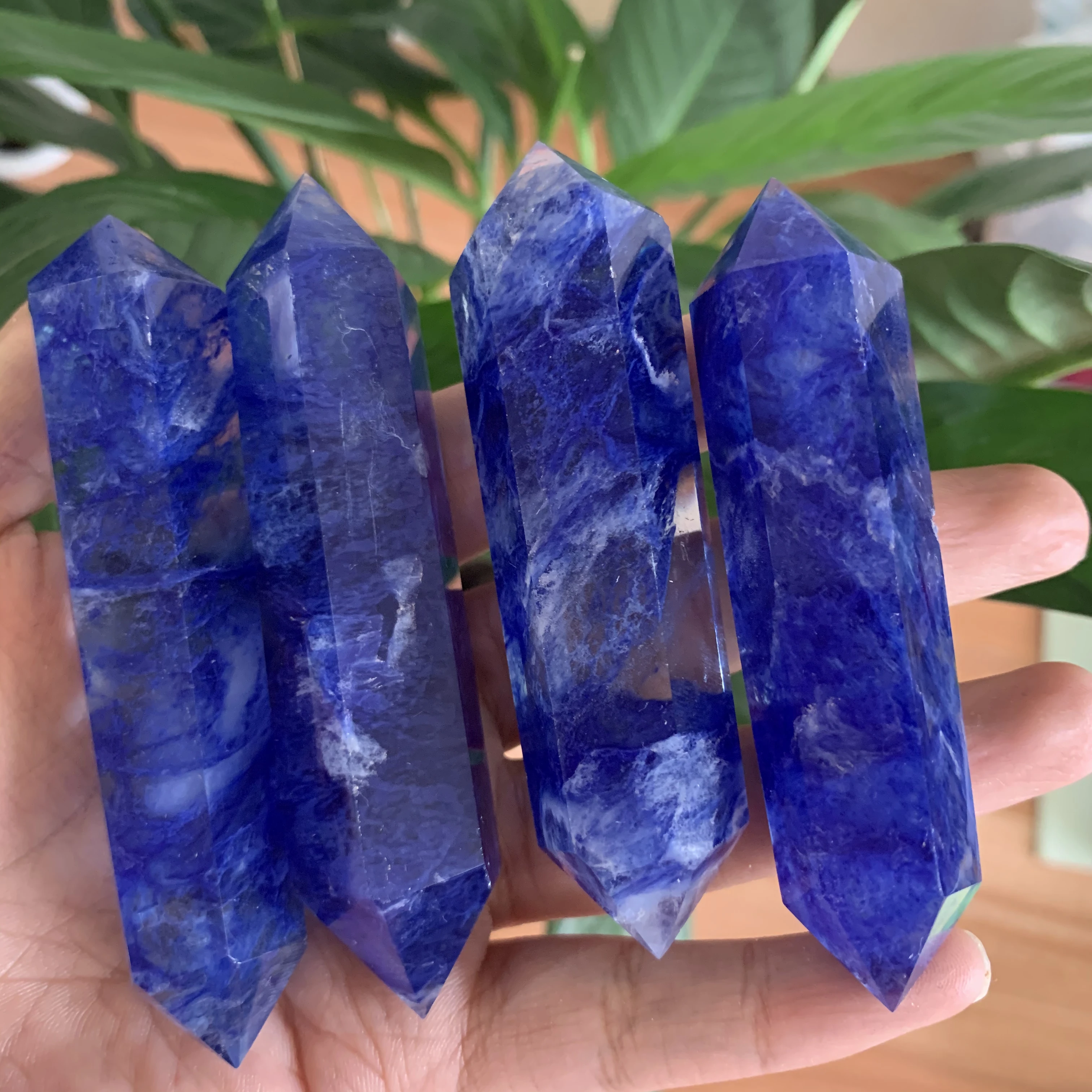 1 штука голубого плавления с двойным заостренным кварцевым кристаллом исцеление