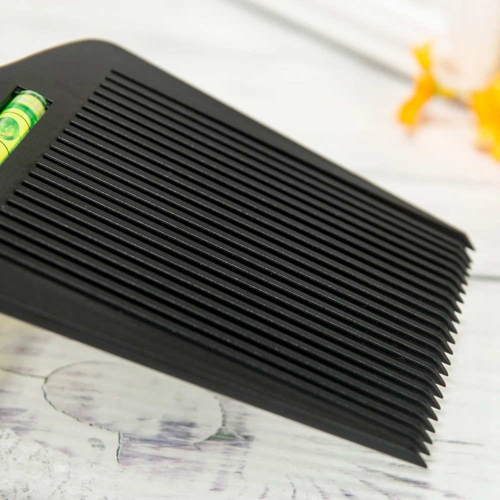 Профессиональная расческа с плоским верхом и балансировкой жидкости длинными