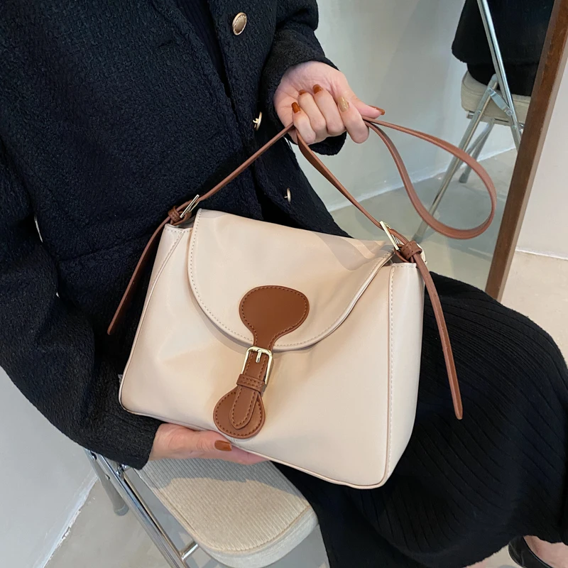 

Small PU Leather Flap Crossbody Bags for Women 2021 Winter Color Contrast Branded Trending Shoulder Handbags and Purses