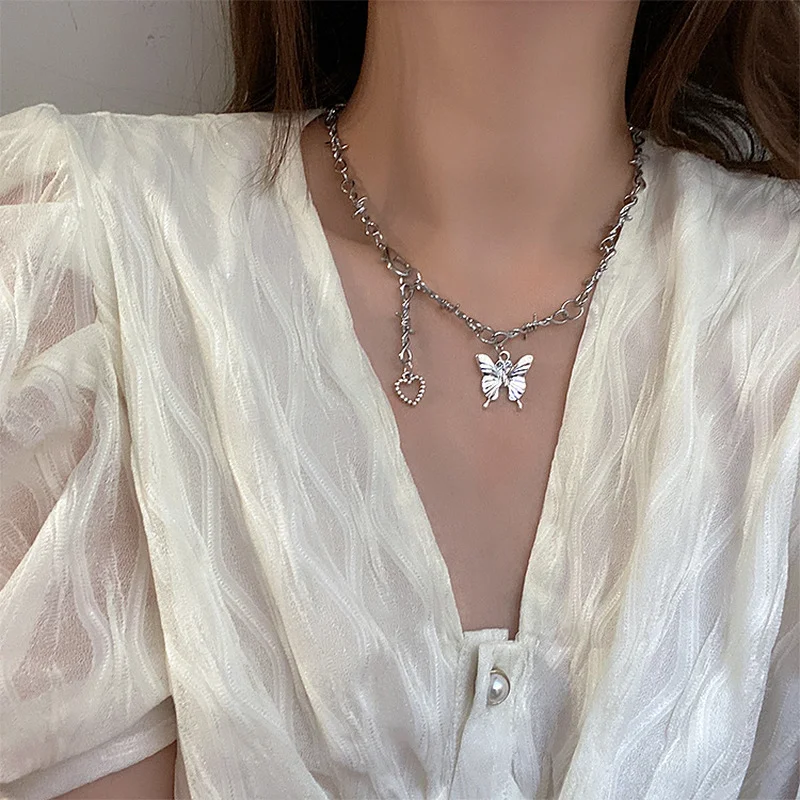 

LOVOACC Sweet Alloy Butterfly Hollow Love Heart Pendant Necklace for Women Girls Silver Color Twist Chain Necklace Accessories