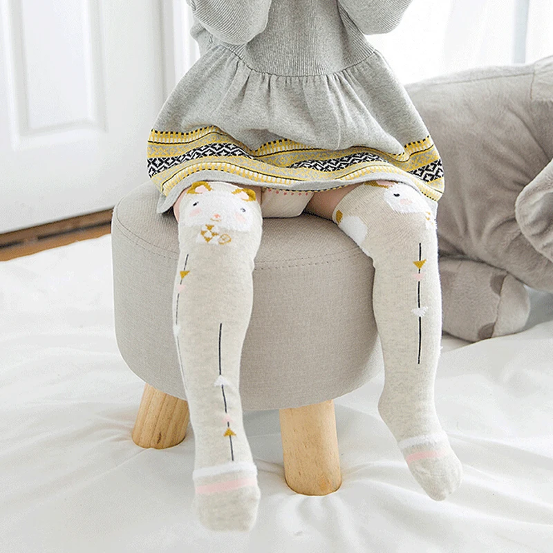 Детские длинные носки на весну осень хлопковые в полоску до колена с героями