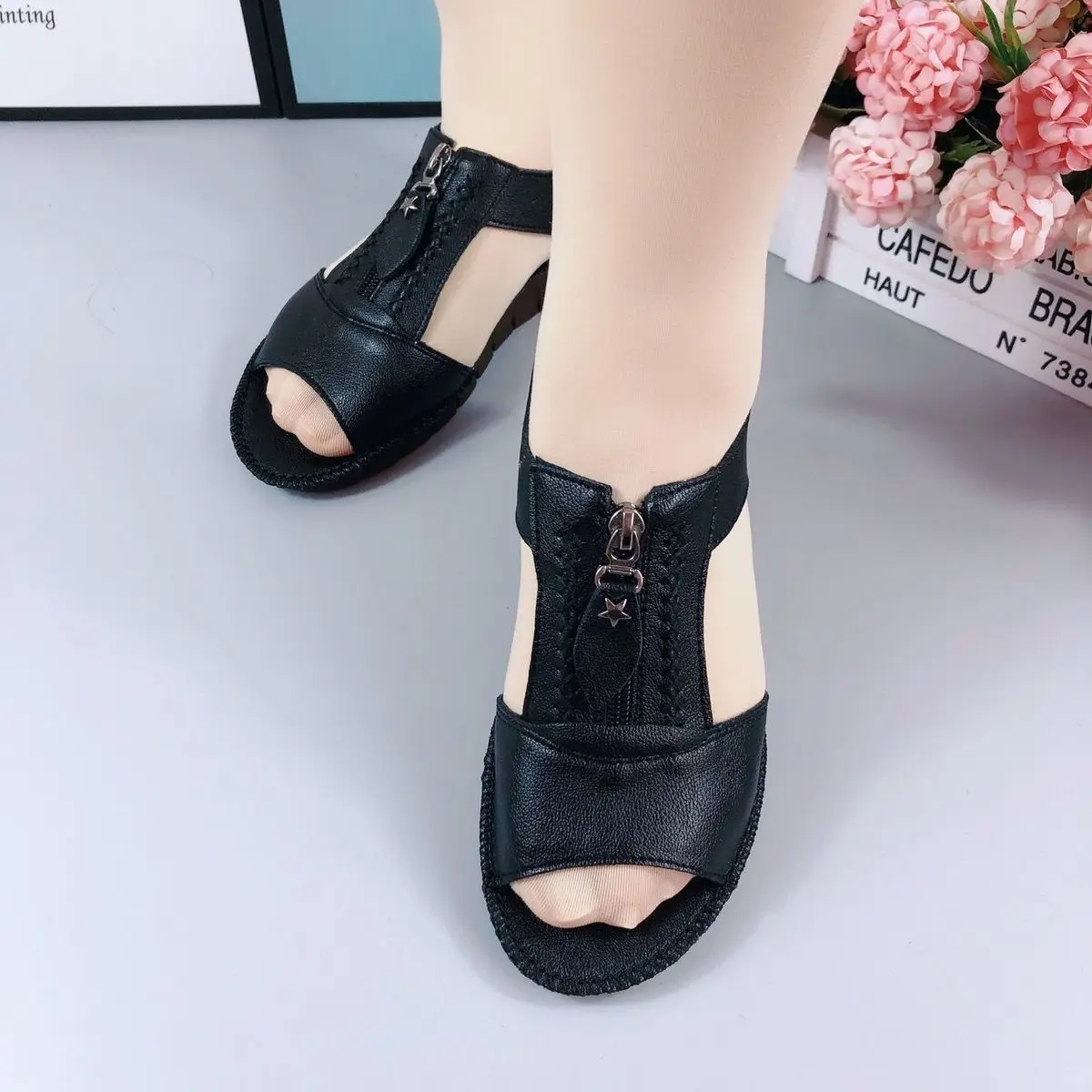 

2021 Fashion New Solid Color Leather Women Sandals Summer Shoes Casual Wedges Zipper Soft Bottom Hole Female Plus Size 35-42