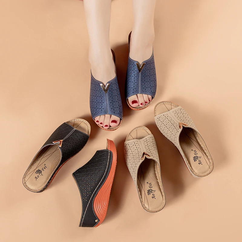 

2021 New Wummer Big Size Slope Heel Women's Slippers The American And European Pop Fish Mouth With Thick Bottom Women's Sandals