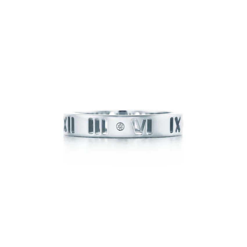 

Light luxury fashion boutique gem-set Roman numerals hollow ring