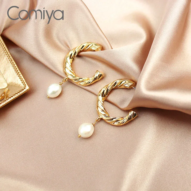 Женские серьги подвески Comiya круглые золотого цвета из цинкового сплава с