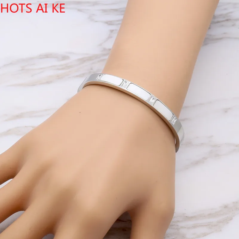 

Gold Colour Stainless Steel Natural Shell Bracelets Bangles Crystal Bangle For Women Jewelry