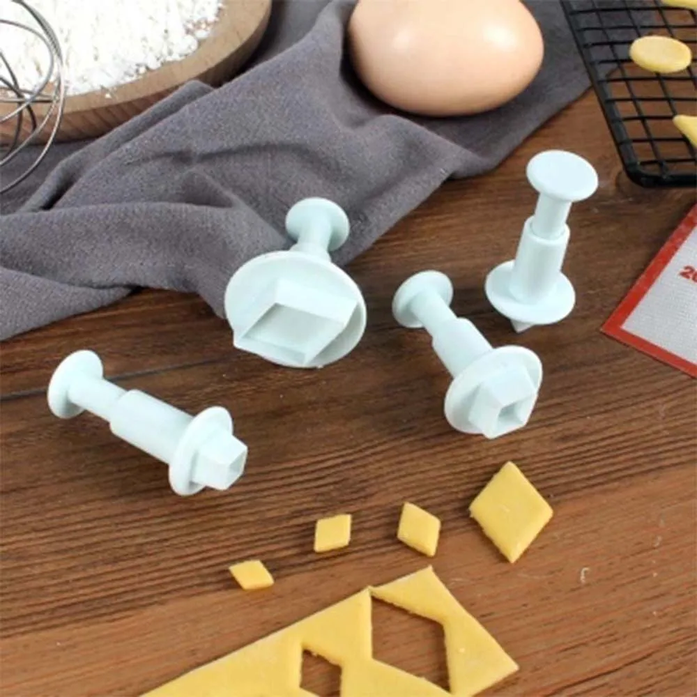 

3/4pcs Geometry Pentagram Star Seal Kitchen Accessories Star Plunger Cutter Biscuit Cookie Cake Mold Cake Decorating Tools