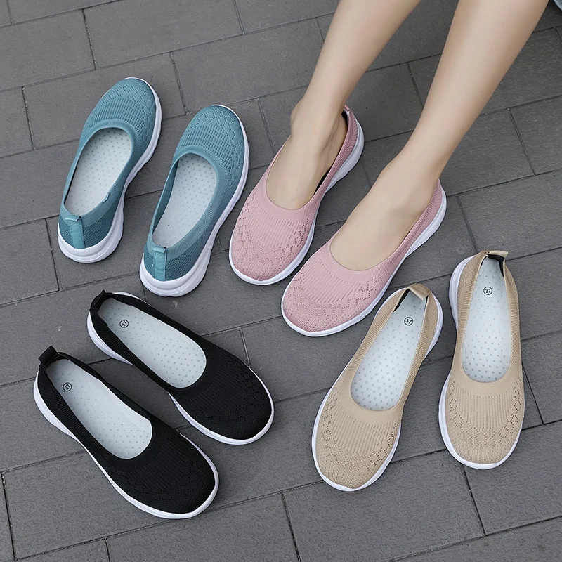 

Sneakers Women Casual Shoes Light Breathable Mesh Tennis Summer Knitted Vulcanized Shoes Outdoor Slip-On Sock Shoes Plus Size