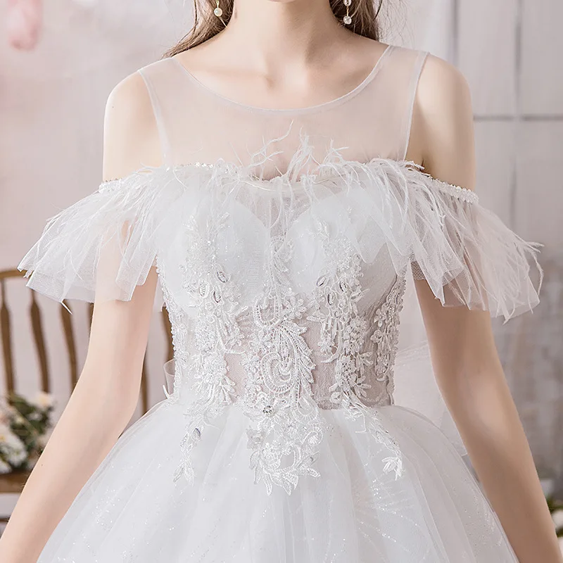 

Wedding Dresses Illusion O-Neck Tulle Lace Embroidery Sequined Off The Shoulder Floor-Length Vintage White Lady Bride Gown GB047