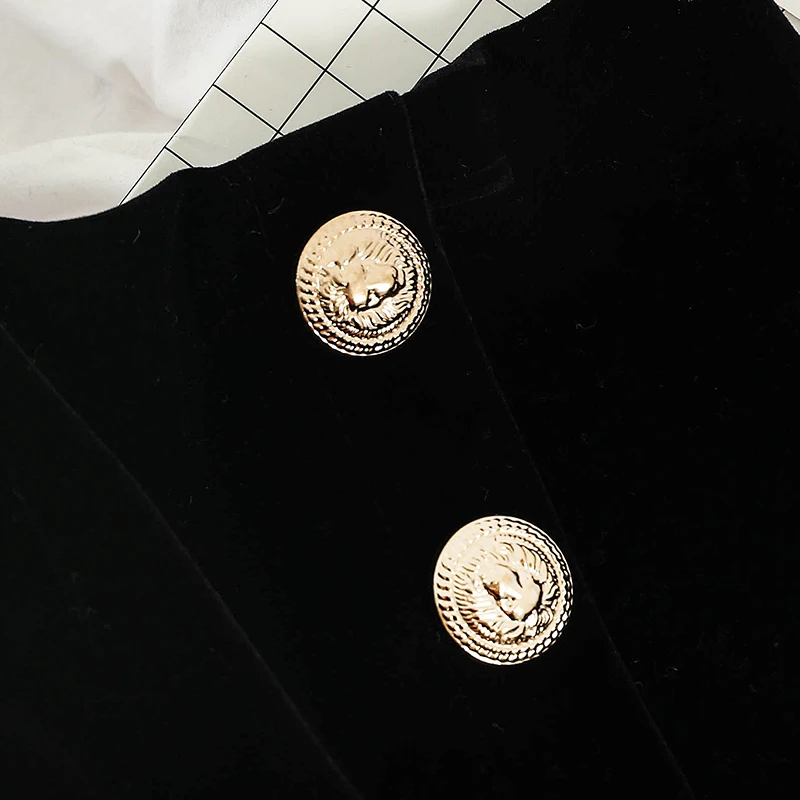 Женские весенне осенние бархатные шорты MUMUZI с высокой талией универсальные