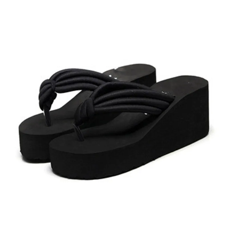 

High-heeled thick-bottom beach anti-skid flip-flops female summer fashion wear pinch student sandals and slippers
