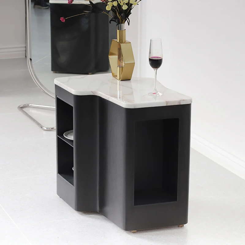 

Легкий роскошный мраморный стол zq в итальянском стиле с отделкой из белого вощеного шпона, угловой стол для дивана, подходящий боковой стол...