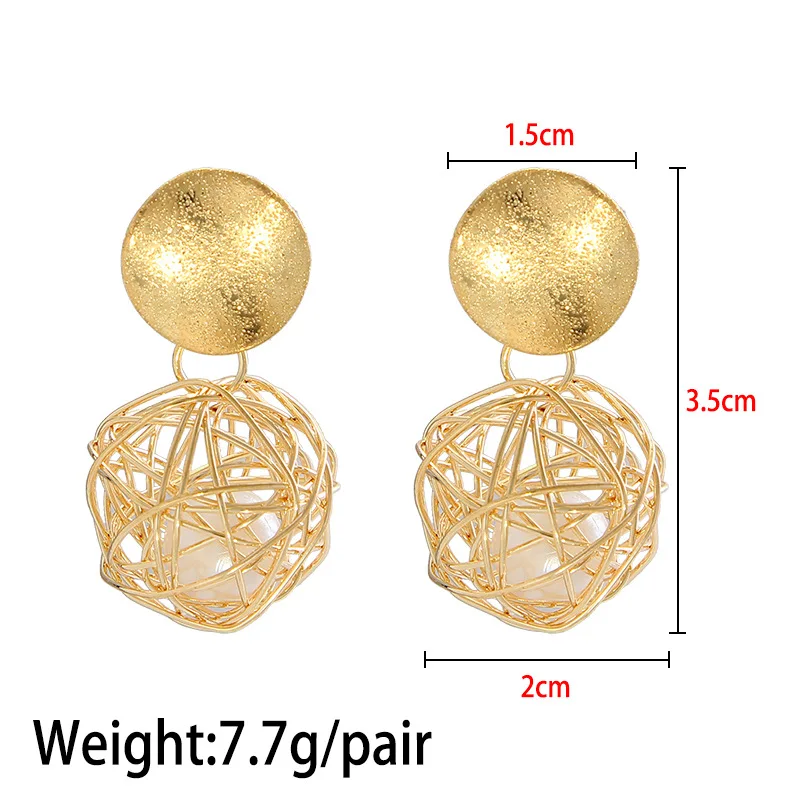 Новый горячий полый Имитация Жемчужный шар серьги гвоздики для женщин милый