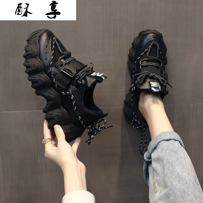 

Кроссовки женские на толстой подошве, дышащие, на шнуровке, повседневная обувь для бега, модные, 2021