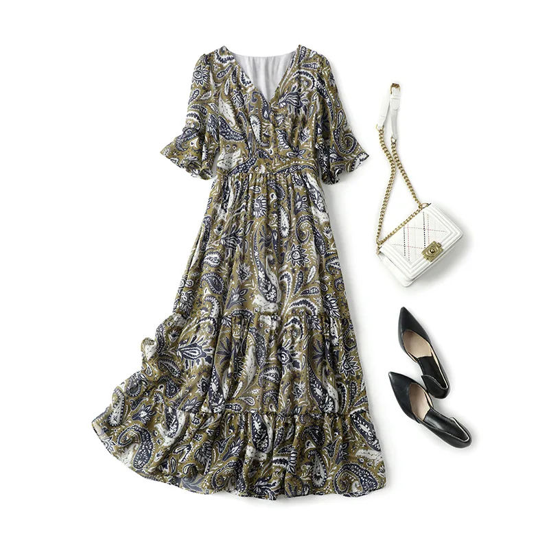 

Женское шелковое платье с V-образным вырезом и цветочным принтом