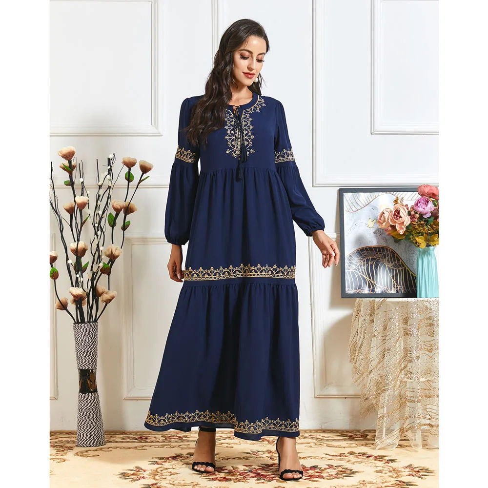 

Ramadan Plus Size Embroidery Long Dress Ethnic Abaya Muslim Women Fashion Dresses 2020 Autumn Arab Maxi Robe Gown Middle East
