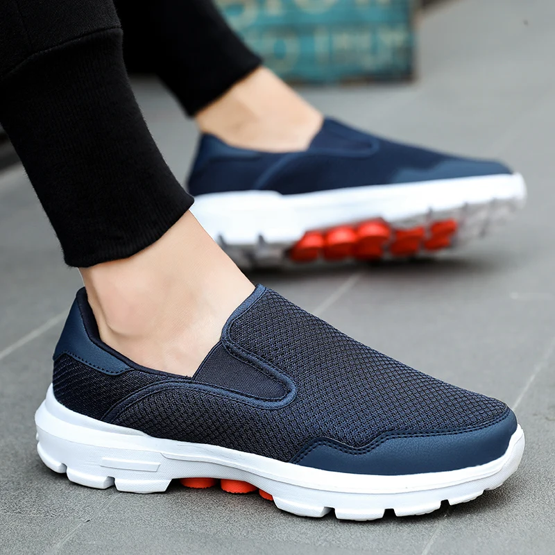 Mesh Shoes Men Casual Lightweight Breathable Sneakers For Men Slip-On Comfortable Krasovki Men Flats Shoes Zapatillas Hombre